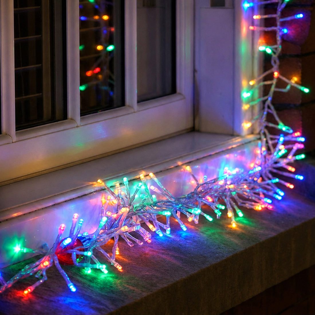 2000 LED Connectable Cluster String Light