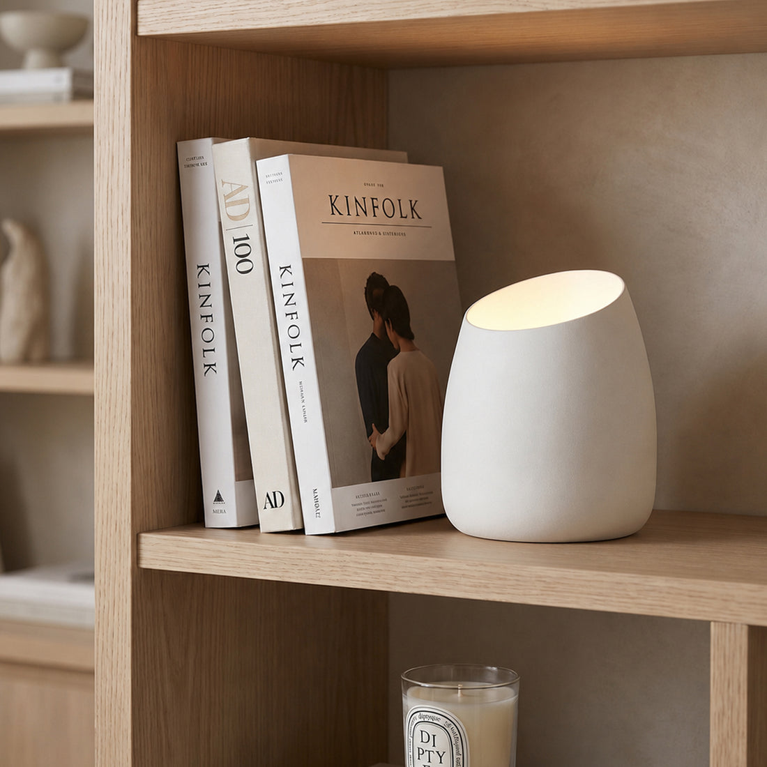 Chester Uplight Table Lamp - Black/White