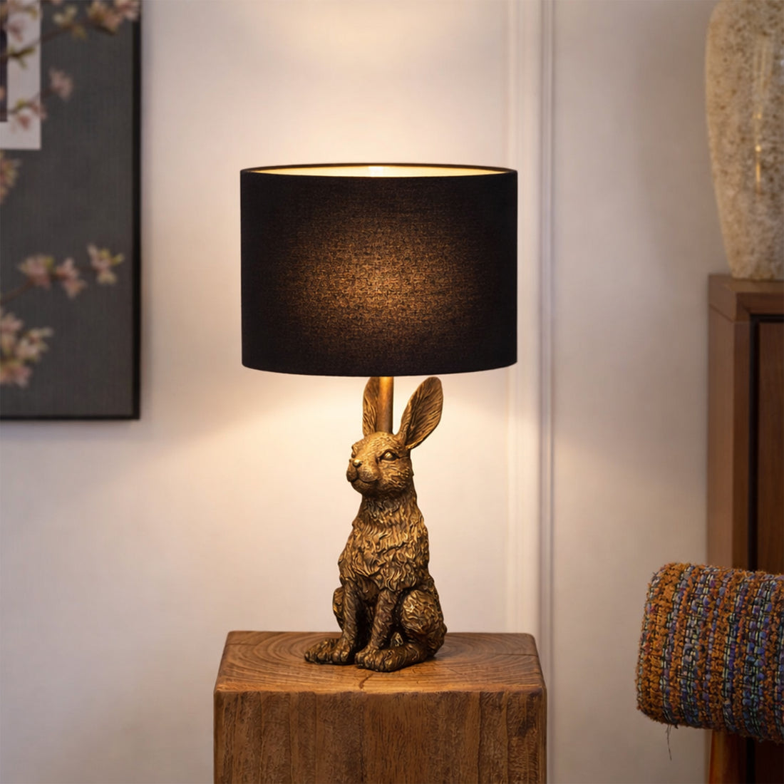 Rabbit Sitting Table Lamp - Gold