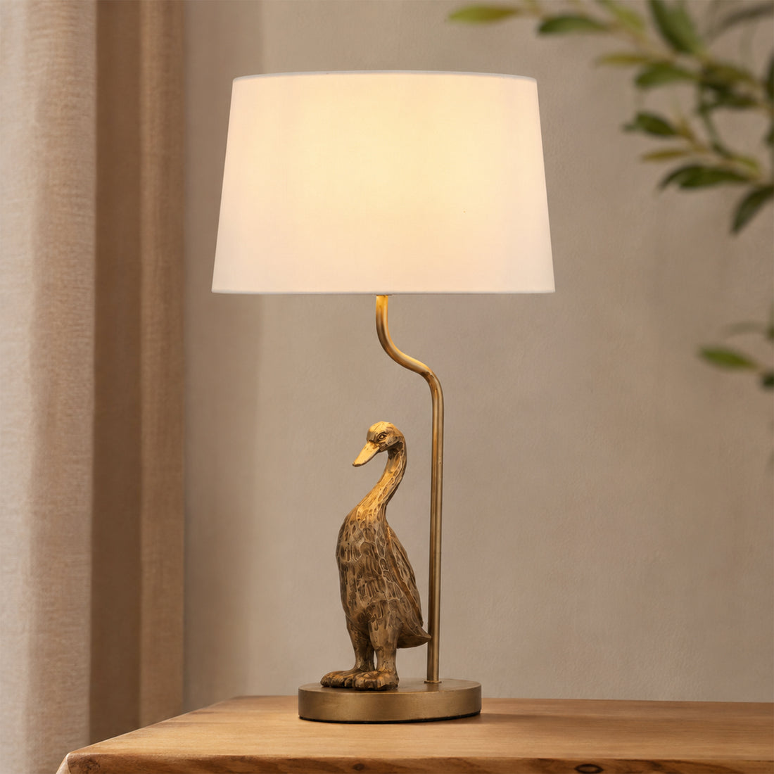 Duck Standing Table Lamp