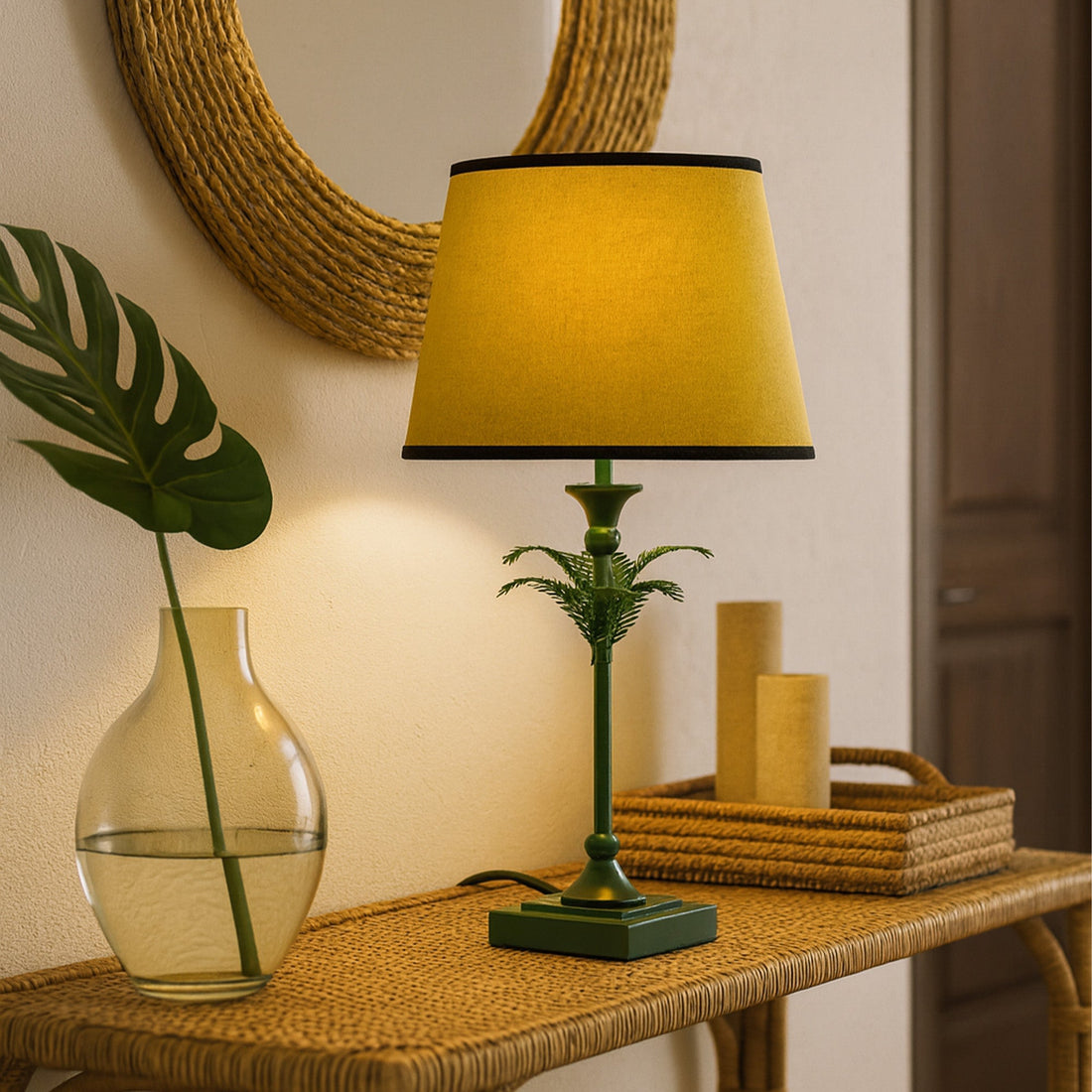 Paloma Palm Table Lamp - Green