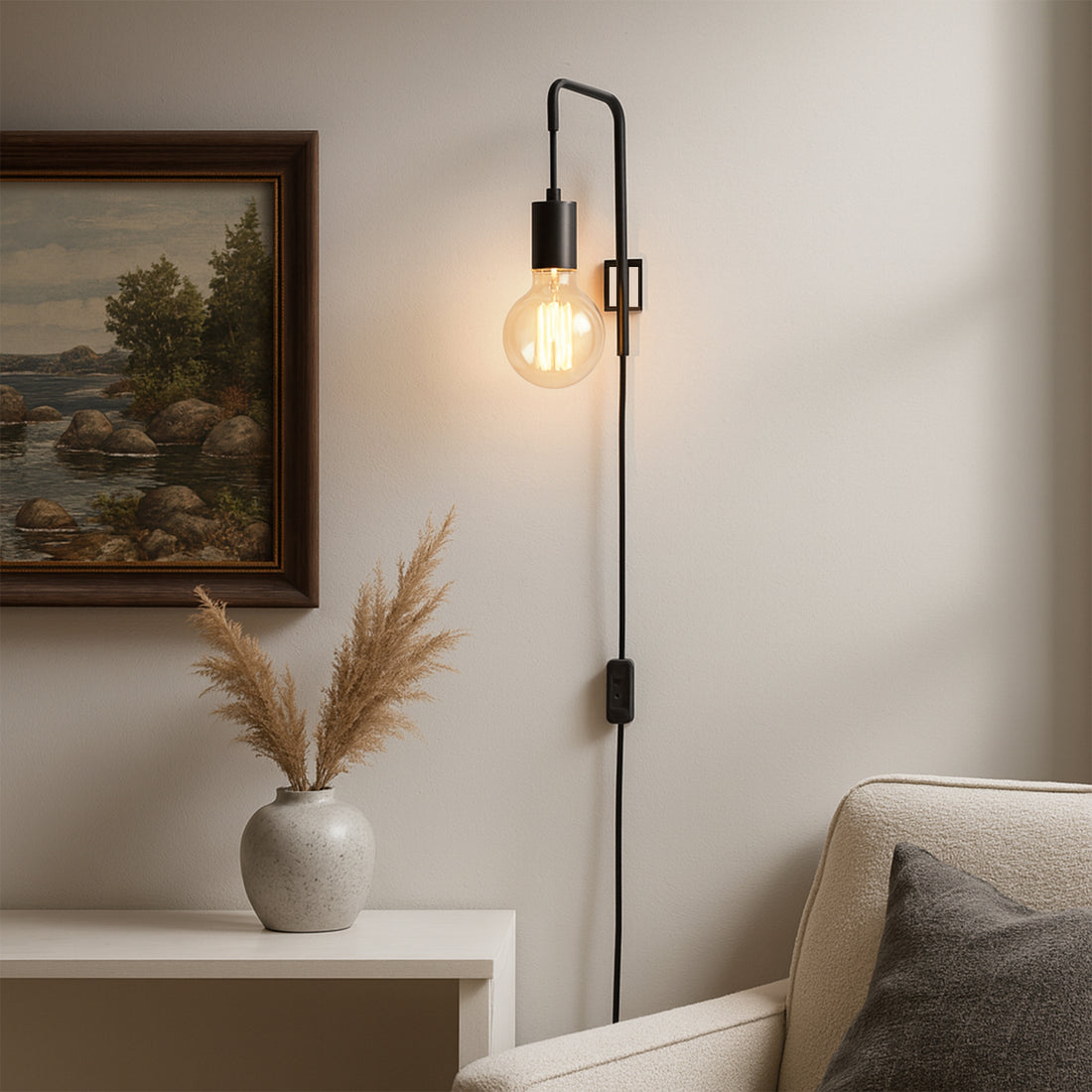 Lorin Wall Light - Black/White