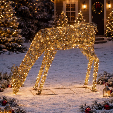 135x110cm Outdoor Light Up Reindeer