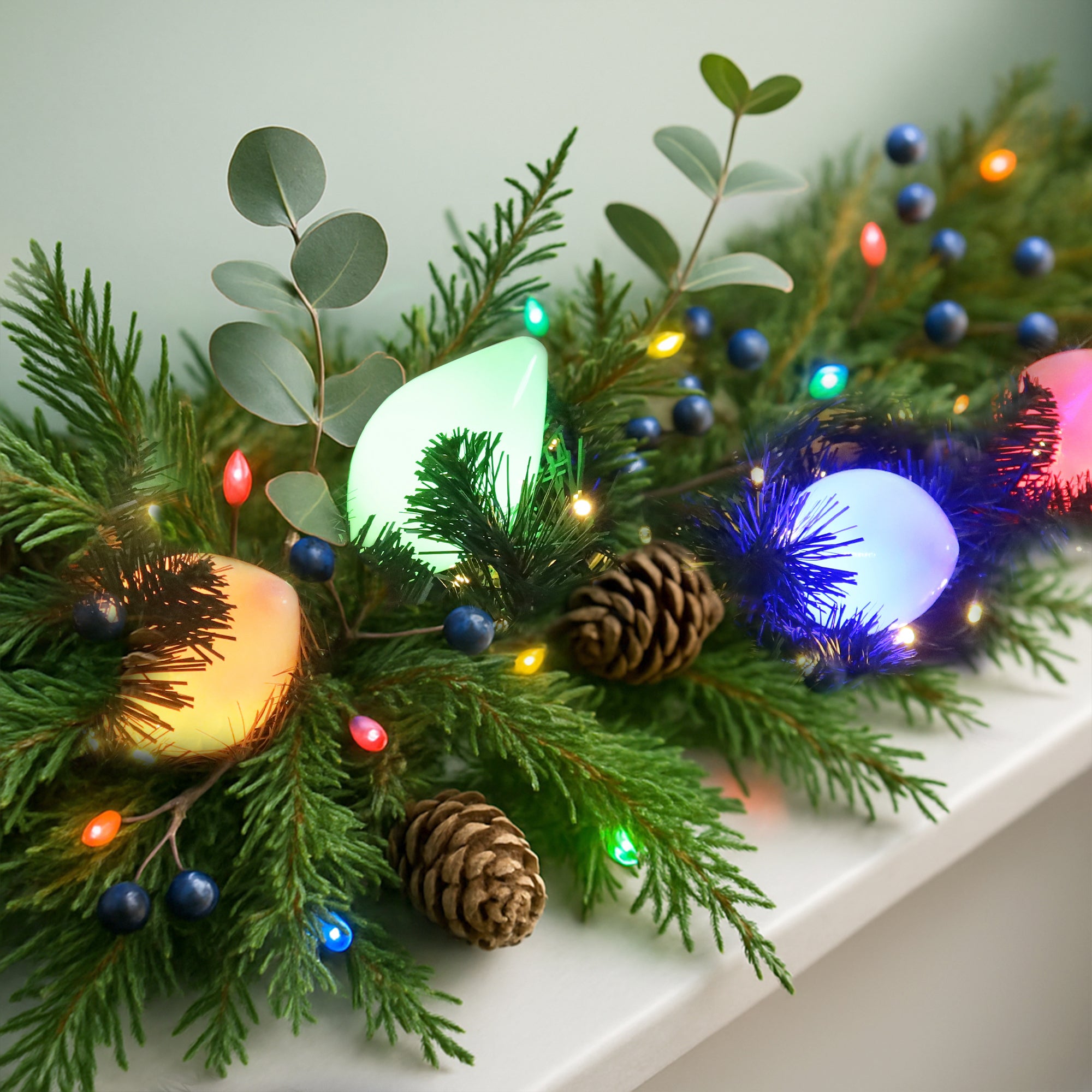 10 LED Connectable Large Pinecone String Light
