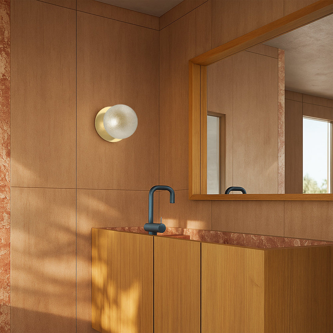 Odessa Diamond Cut Glass LED Wall Light with Gold Base - White/Small