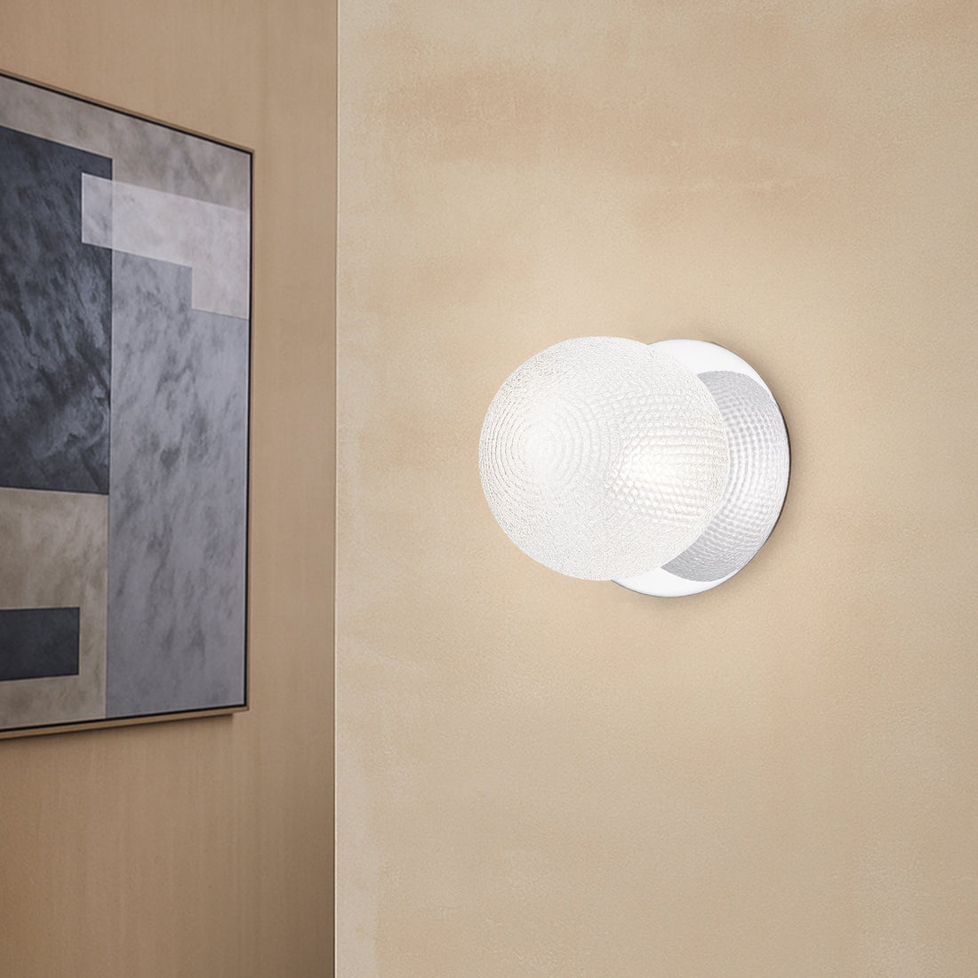 Odessa Diamond Cut Glass LED Wall Light with Chrome Base - White/Large