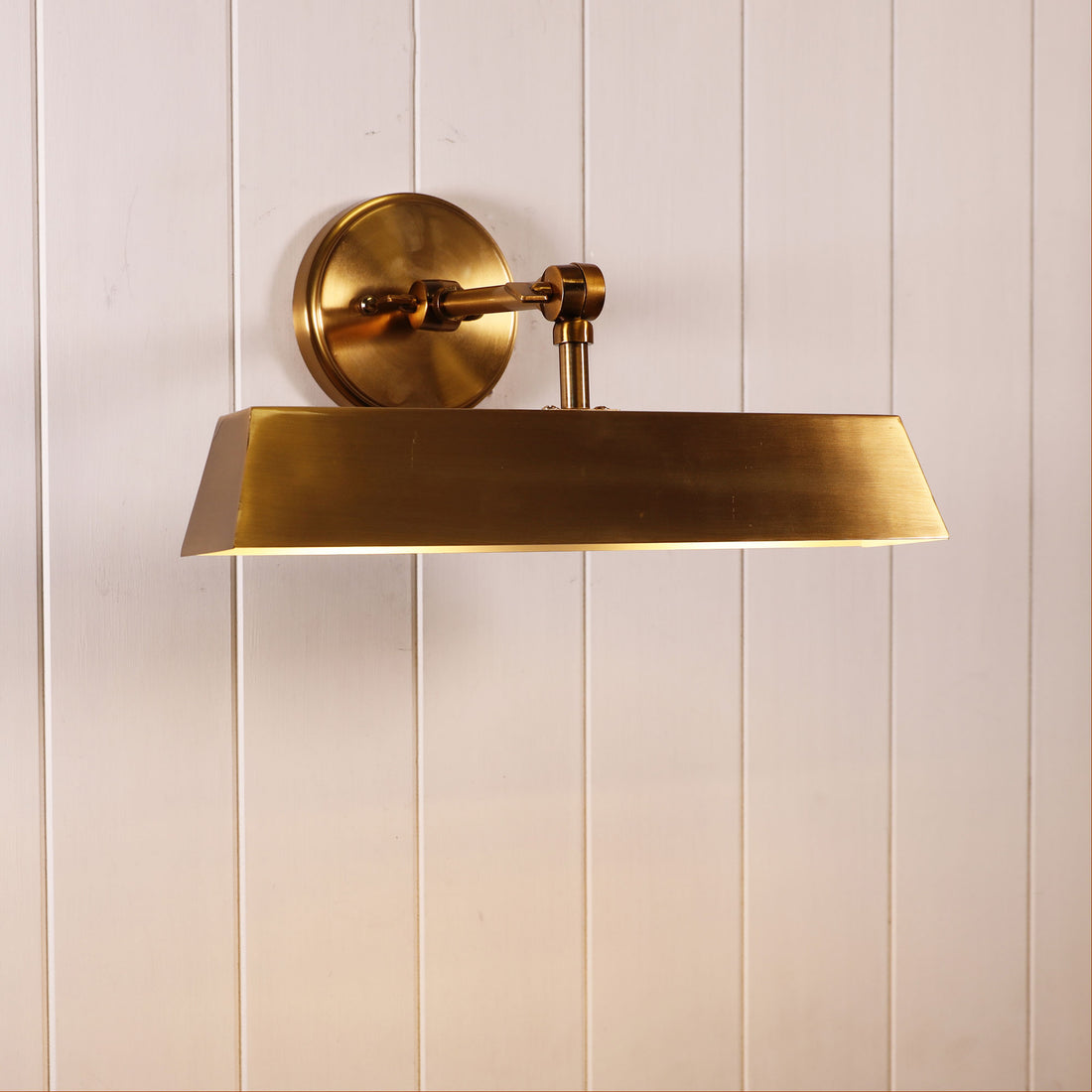 Loxby Metal Wall Light Satin Brass