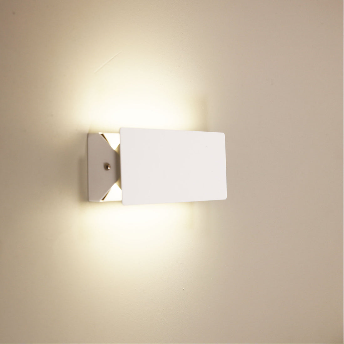 Nimmo LED Wall Light White 8w