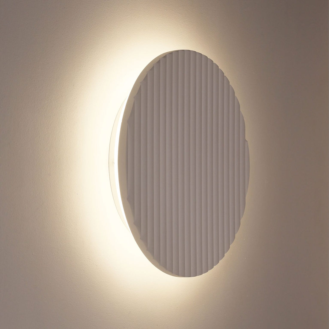 Dot Scalloped Plaster Tri-Colour LED Wall Light 25cm