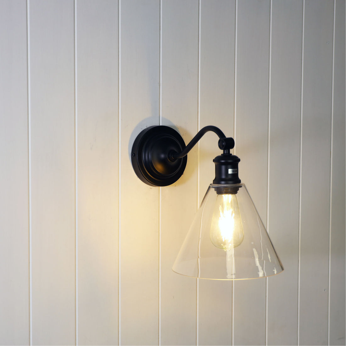 Abby Hamptons Style Classic Wall Light Black