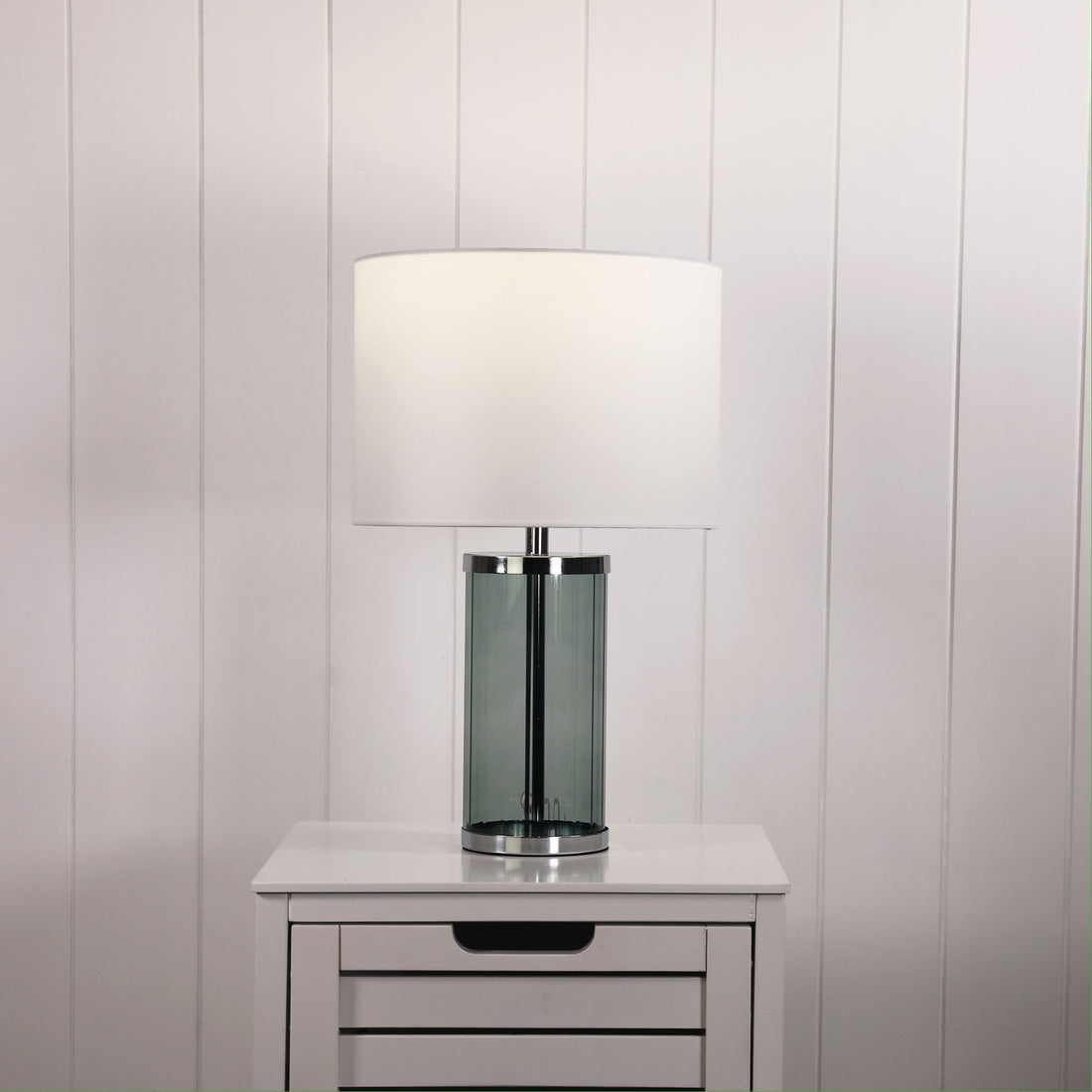 Nizio Green Glass Table Lamp With White Shade