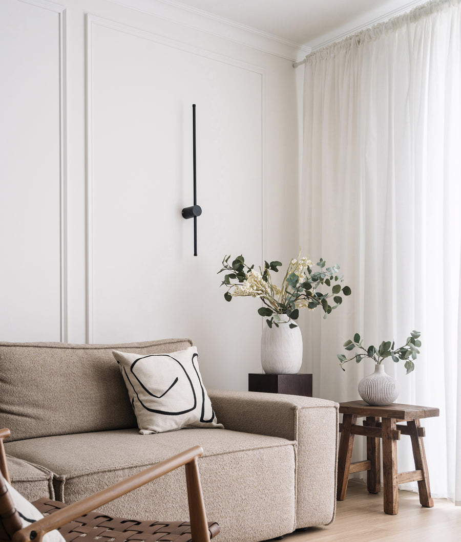 Saber Interior Linear LED Dual-CCT Wall Light Black