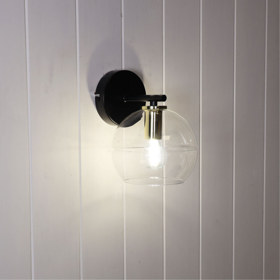 Reno Wall Light Clear Glass