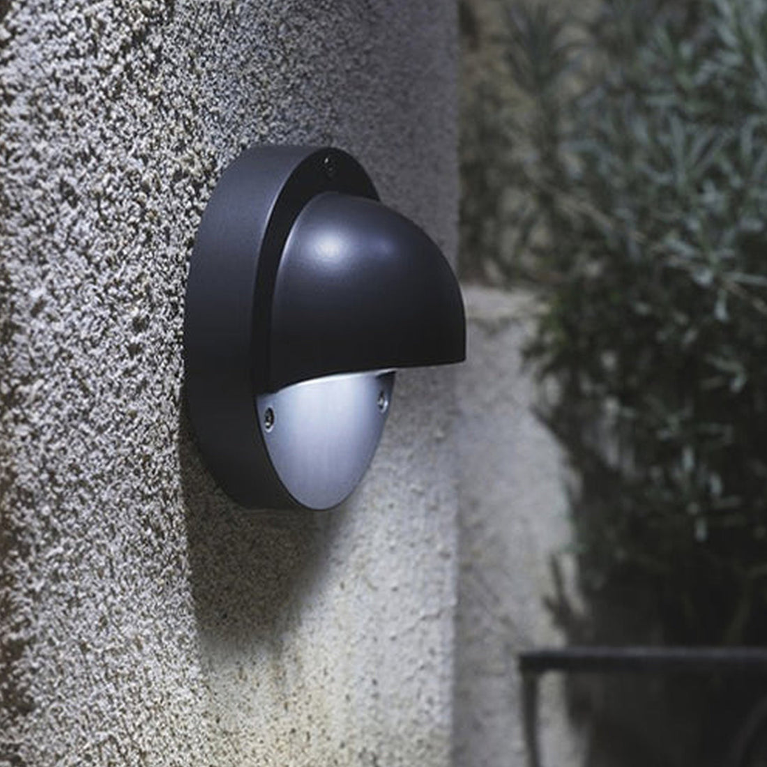 LED Exterior Surface Mounted Eyelid Step Wall Light IP44 Black 12V