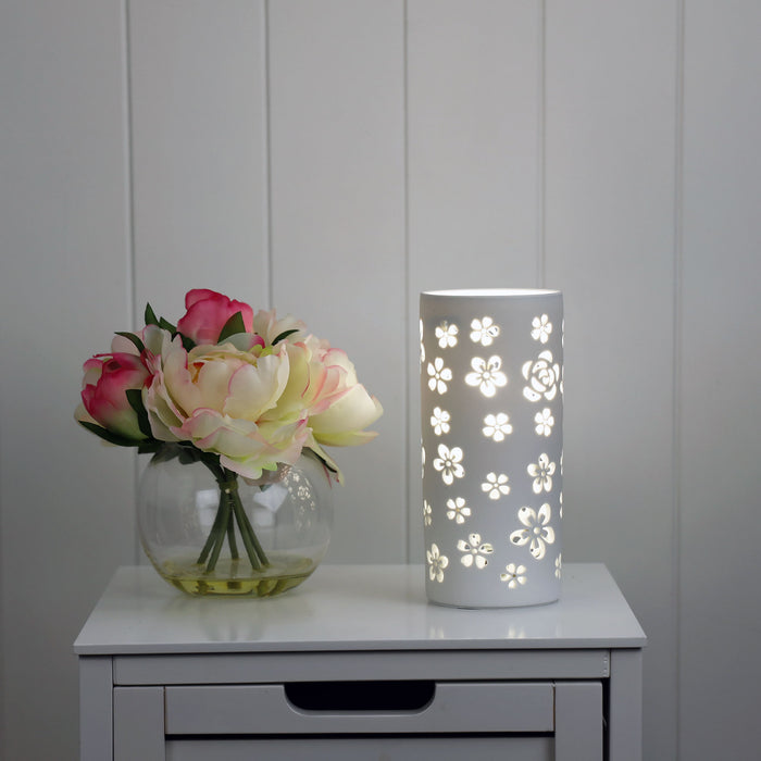 Dianna ceramic lamp with flower pattern